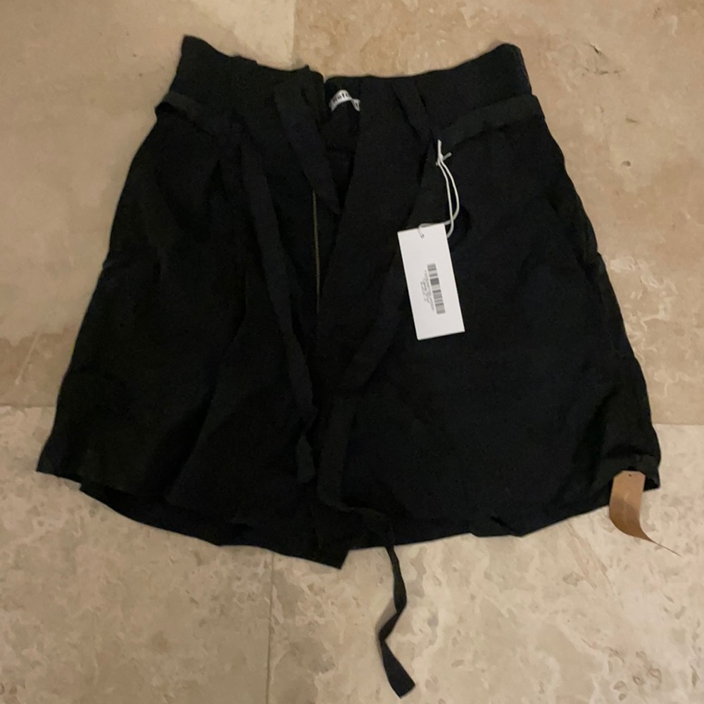 Reformation shorts in black size 0